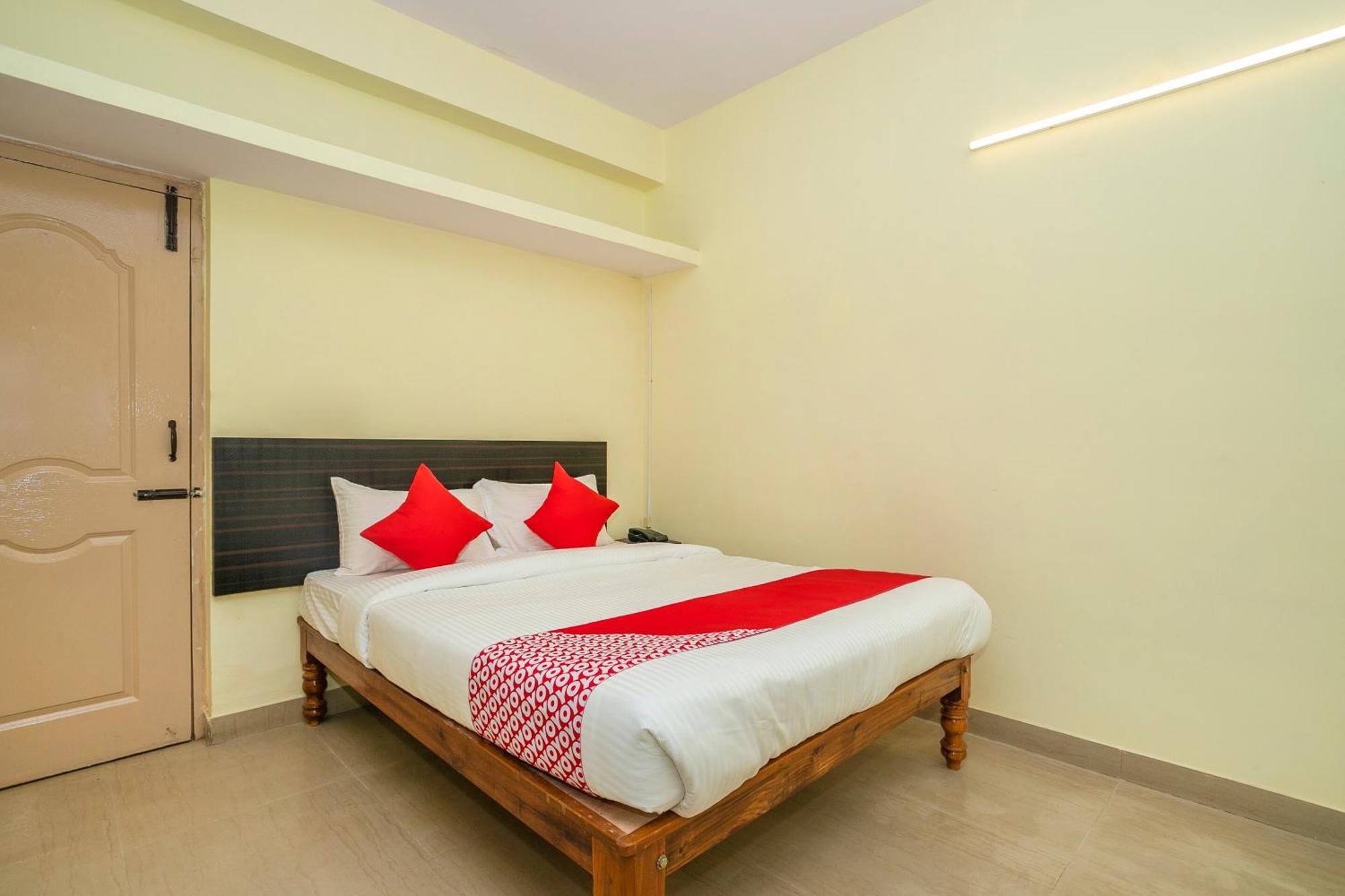 Hotel O Shree Stays Бангалор Екстериор снимка