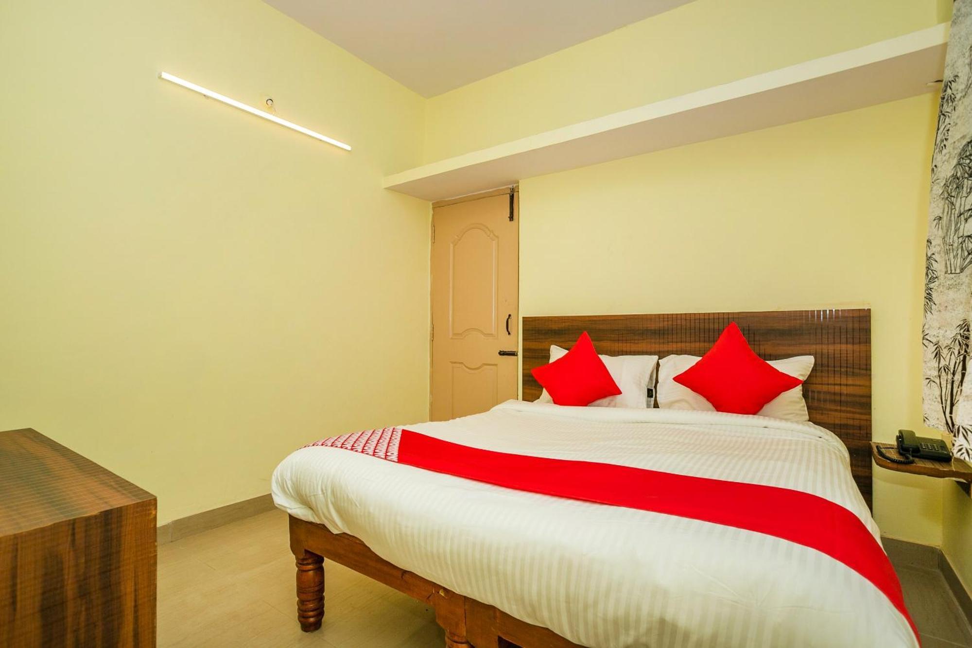 Hotel O Shree Stays Бангалор Екстериор снимка