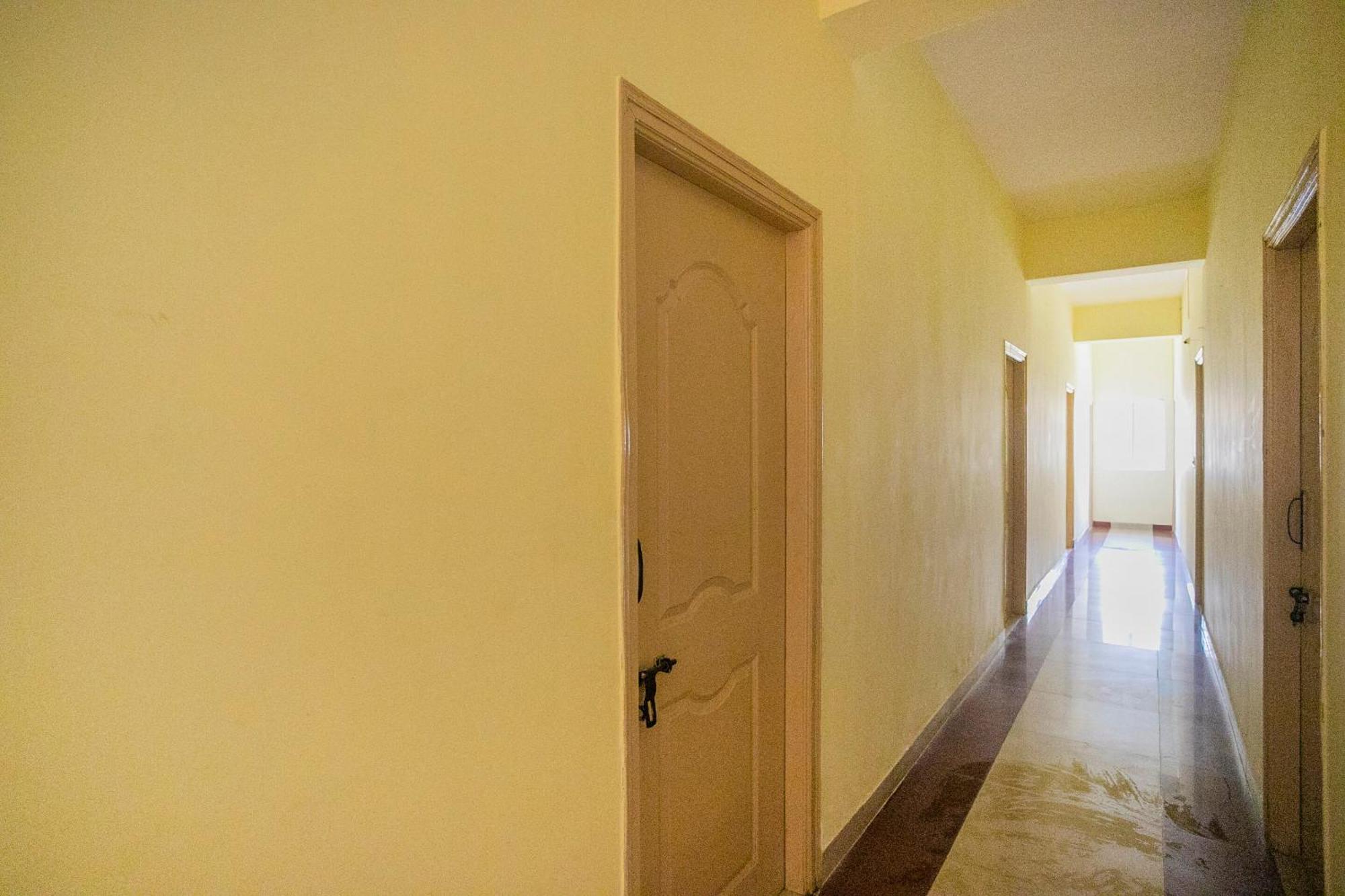 Hotel O Shree Stays Бангалор Екстериор снимка